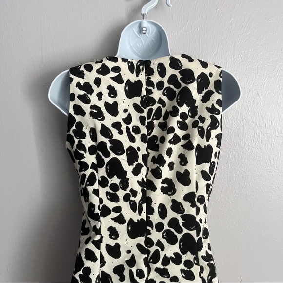 Michael Kors White/Black Abstract Print Sheath Dress - Picture 10 of 14